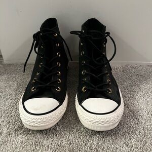 Converse high top